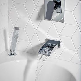 Roper Rhodes Sign Bathroom Taps